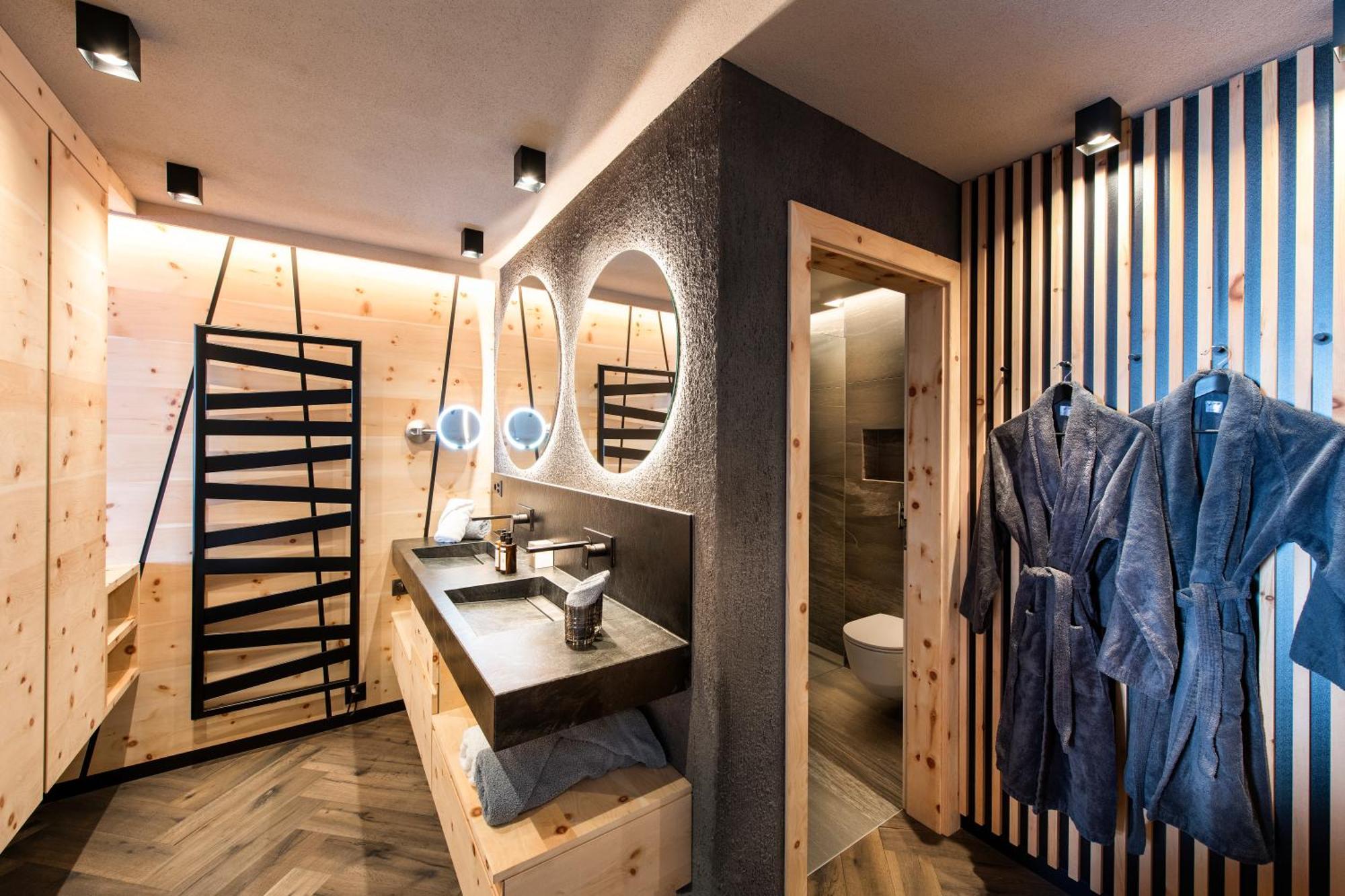 Laret Private Boutique Hotel - Adults Only Samnaun Bagian luar foto