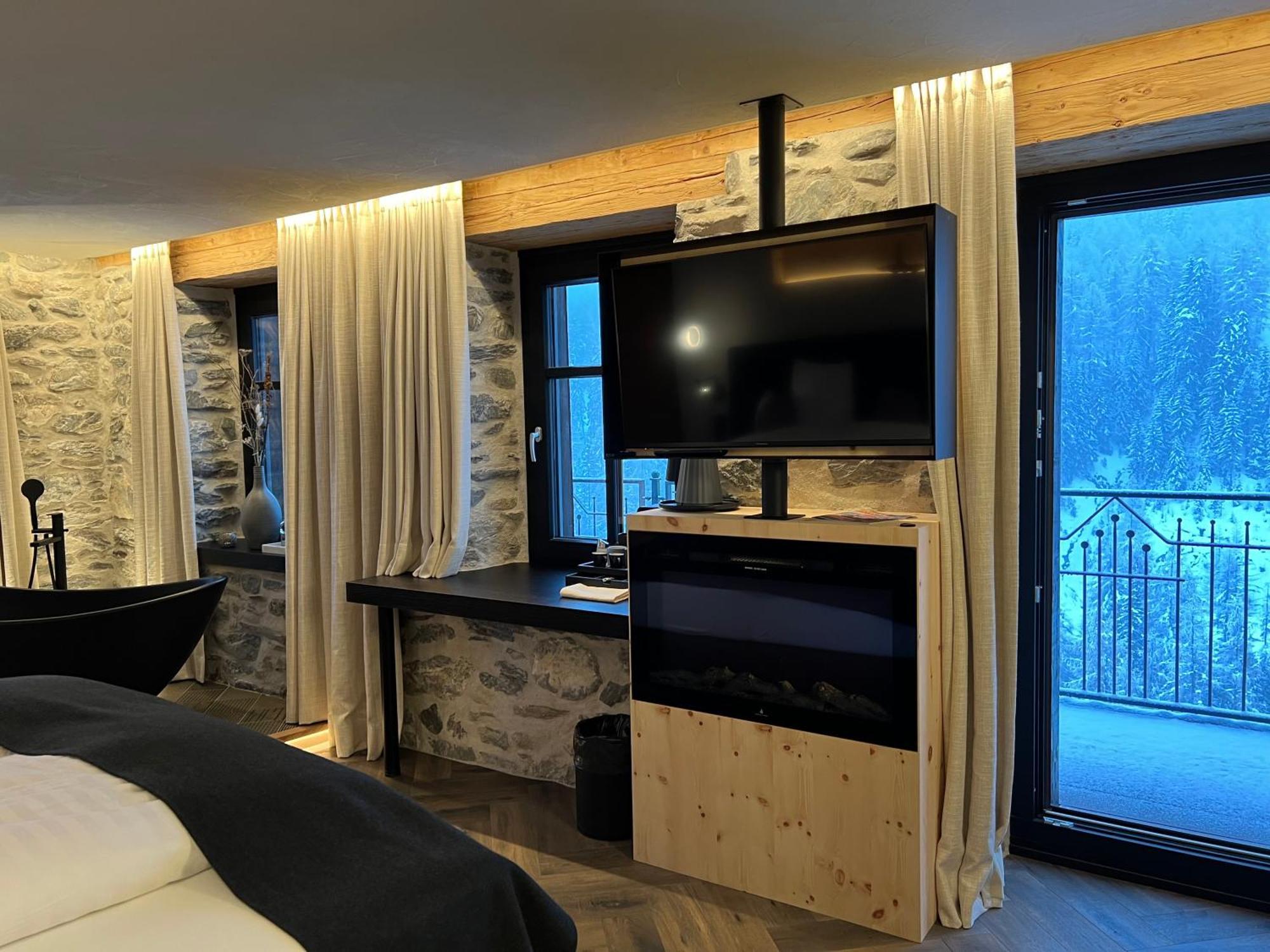 Laret Private Boutique Hotel - Adults Only Samnaun Bagian luar foto