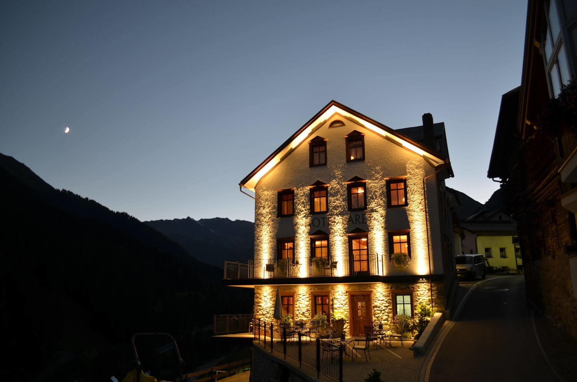 Laret Private Boutique Hotel - Adults Only Samnaun Bagian luar foto